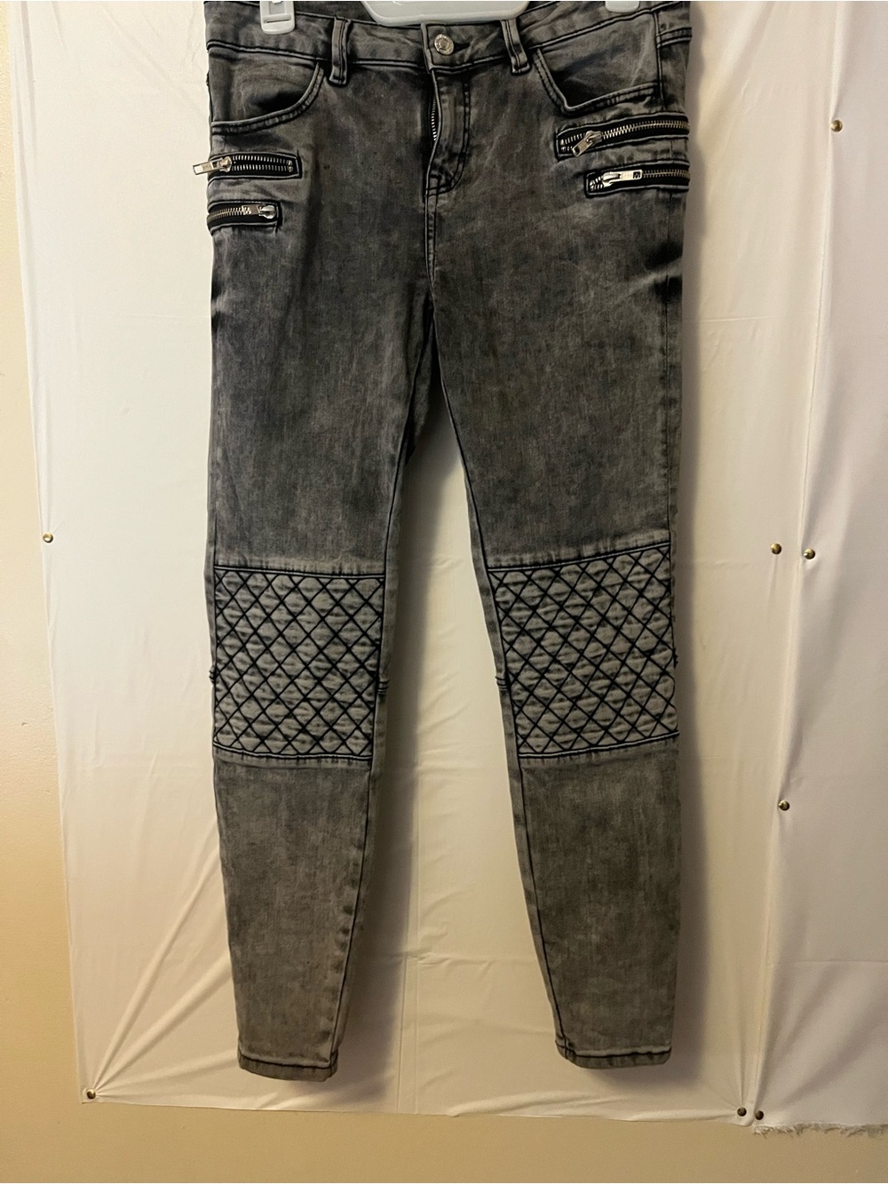 Zara Washed Black-Gray Quilted Knee Skinny Jeans